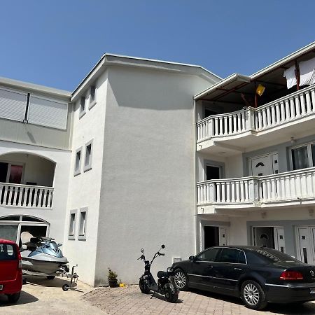 Villa Ajsa 巴尔 外观 照片